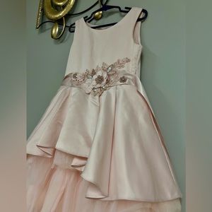 Girls formal dress, Rare Editions
